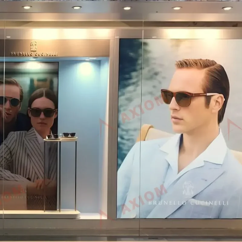Men's fashion store display window